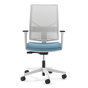 Play #04 Office Chair. Operator Chair
